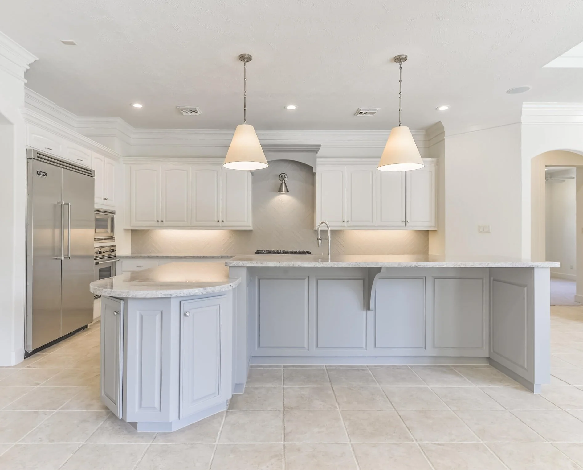 KITCHEN DESIGN QUICK TIP High Bar Or Low Bar Which To Choose